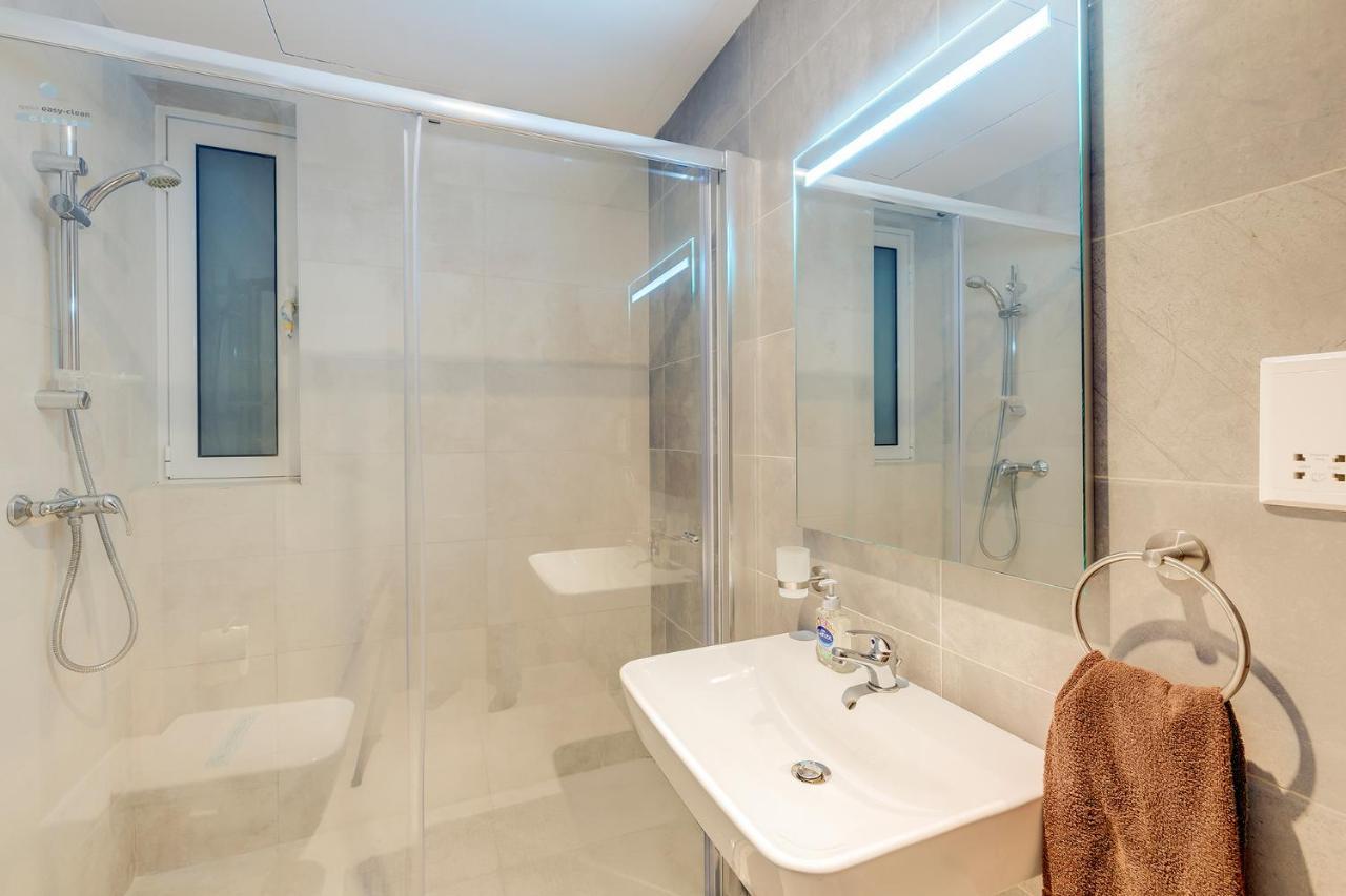 Luxe With Valletta And Harbour Views *