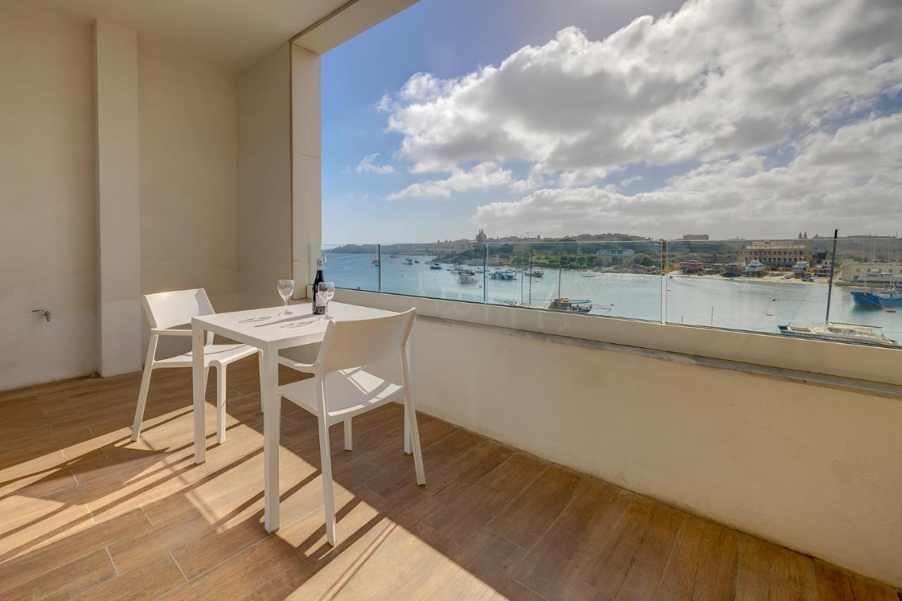 Luxe With Valletta And Harbour Views Apartment Sliema