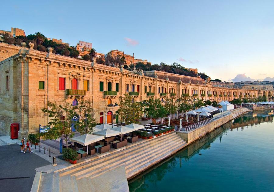 Luxe With Valletta And Harbour Views Apartment *