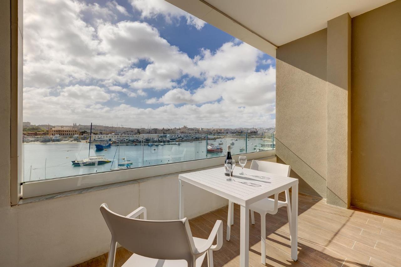 Luxe With Valletta And Harbour Views Sliema
