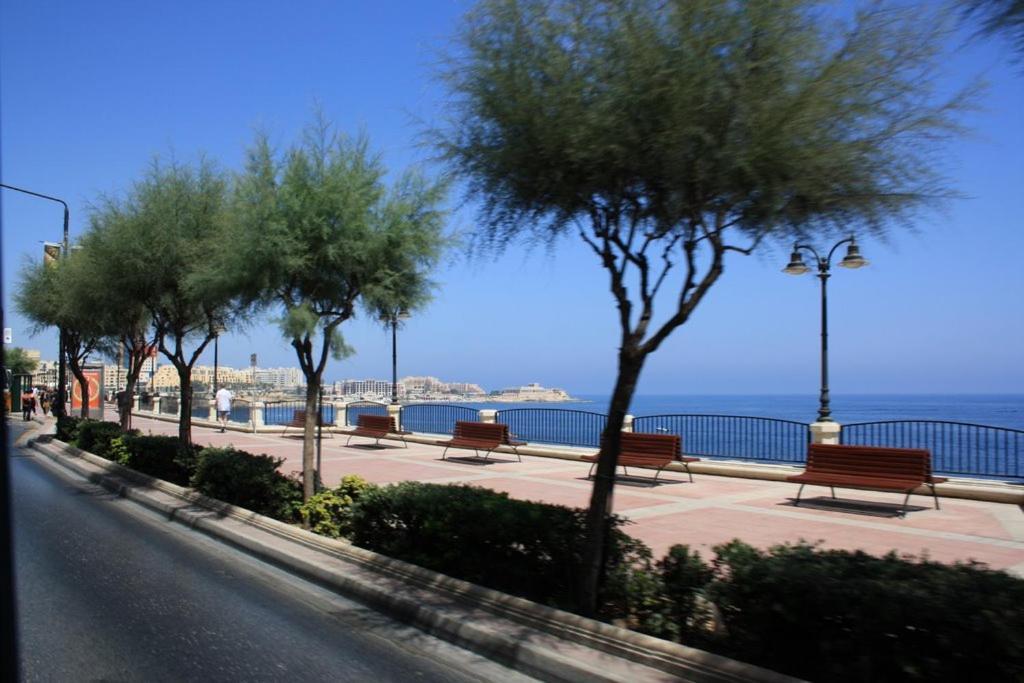 Luxe With Valletta And Harbour Views Appartement